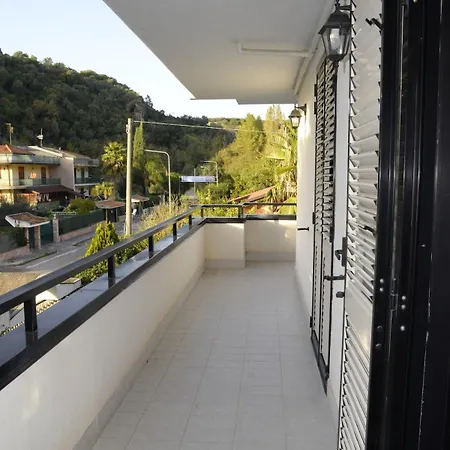 Apartment Il Poeta - Casa Accogliente Tra Amalfi E Cilento